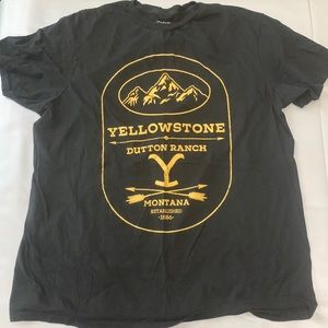 Yellowstone, black t-shirt, adult mens Large